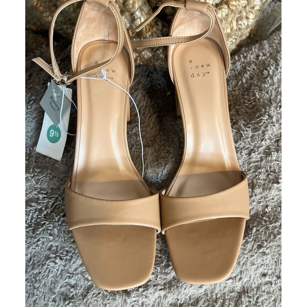 A New Day Women Tan Block Heel Ankle Strap Sandals Memory Foam Square Toe 9.5